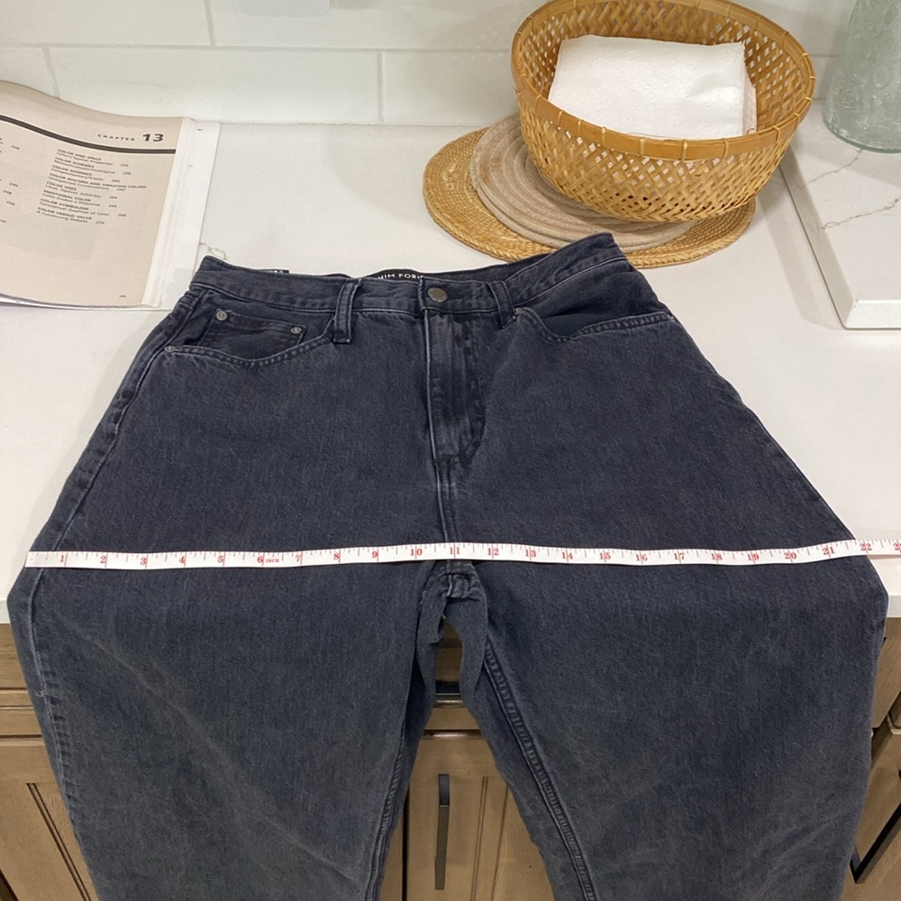 Aritzia Black Wide Leg Flared Jeans - Picture 9 of 13